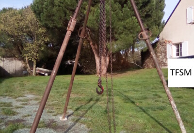 Location Arrache souche / palan de dessouchage à Saint-Léger-de-Linières